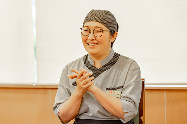 まるくに水戸見川店 藤田さん　ホールマネージャー